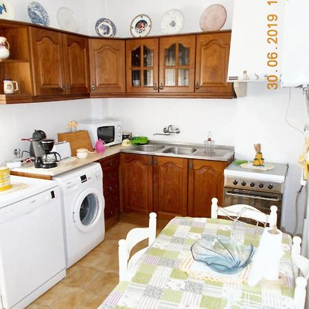 Modern Apartment In Amora 45 M² Garden View Bagian luar foto